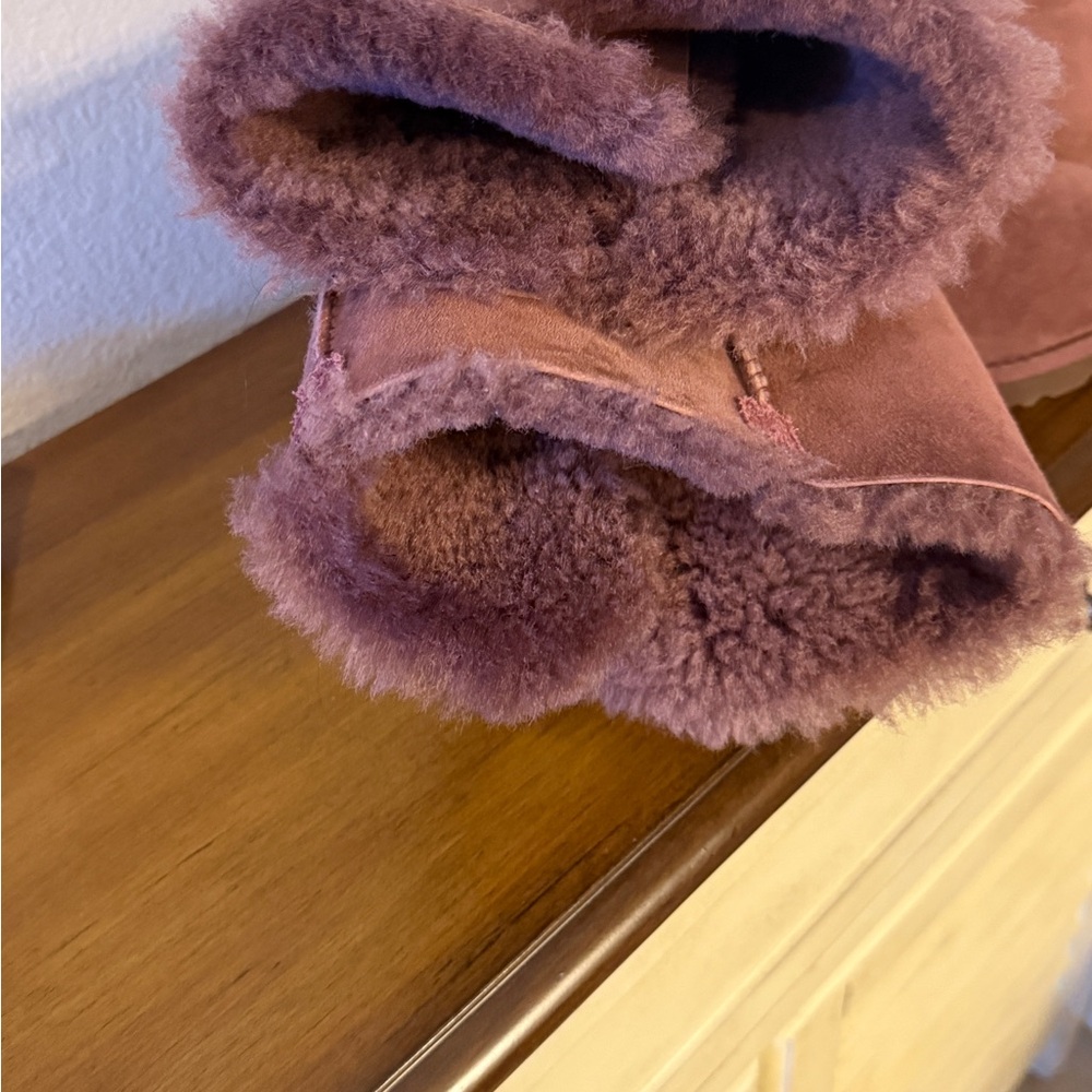 Ugg Pink Shearling Button Boots - Picture 6 of 6